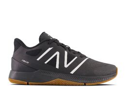 New Balance: Чёрные кроссовки 
