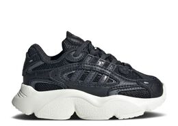 Adidas: Обувь 