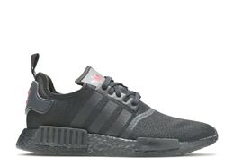 Adidas: Чёрные кроссовки  NMD_R1