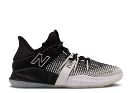 New Balance: Чёрные кроссовки 