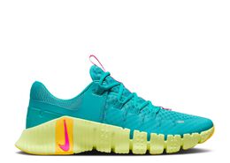 Nike: Розовые кроссовки 