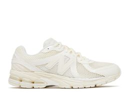 New Balance: Белые кроссовки 