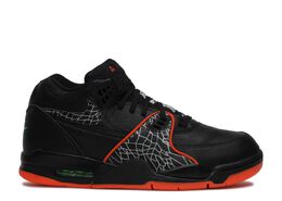 Nike: Оранжевые кроссовки  Air