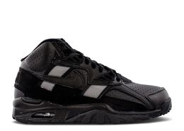 Nike: Чёрные кроссовки  Air