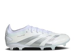 Adidas: Белые кроссовки  Predator