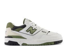 New Balance: Белые кроссовки  550