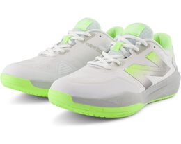 New Balance: Белые кроссовки  FuelCell