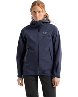 Arc'teryx: Чёрная куртка 