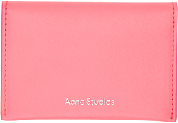 Acne Studios: Розовая обложка 