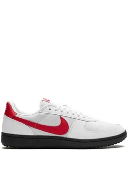 Nike: Белые кроссовки 