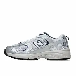 New Balance: Серые кроссовки  530