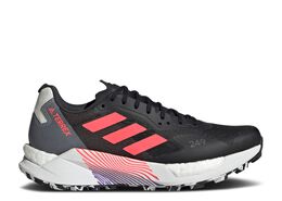 Adidas: Чёрные кроссовки  Terrex