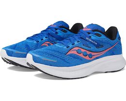 Saucony: Чёрные кроссовки 