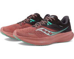 Saucony: Кроссовки 