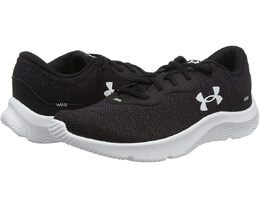 Under Armour: Чёрные кроссовки 