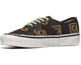 Vans: Коричневые кроссовки Authentic 44 DX