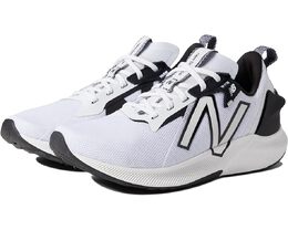 New Balance: Белые кроссовки  FuelCell Propel RMX