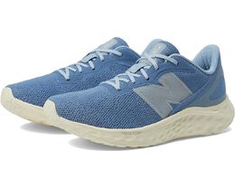 New Balance: Голубые кроссовки  Fresh Foam