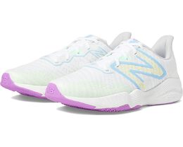 New Balance: Белые кроссовки  FuelCell