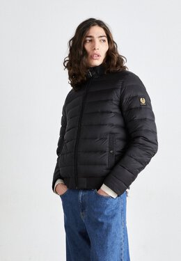 Belstaff: Чёрный пуховик