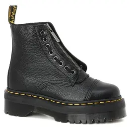 Dr. Martens: Чёрные ботинки 