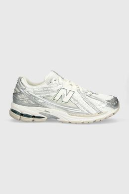 New Balance: Серые кроссовки 