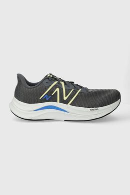 New Balance: Серые кроссовки  FuelCell