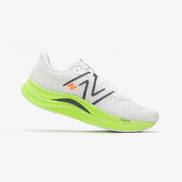 New Balance: Белые кроссовки  FuelCell