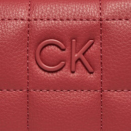 Calvin Klein: Розовая сумка