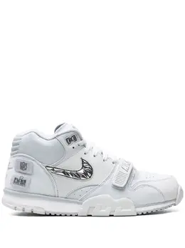 Nike: Белые кроссовки  Air