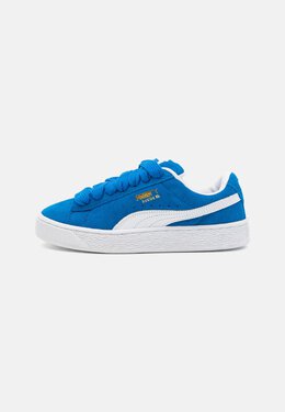 PUMA: Белые кроссовки  Suede