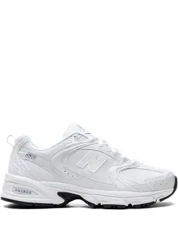 New Balance: Белые кроссовки  530