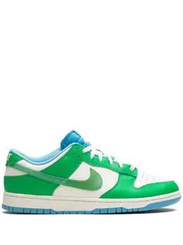 Nike: Зелёные кроссовки  Dunk Low