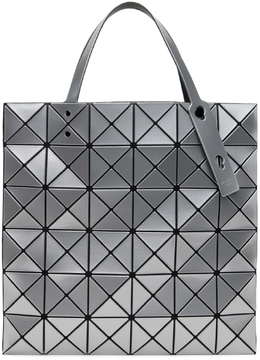 Bao Bao Issey Miyake: Серебристая сумка 