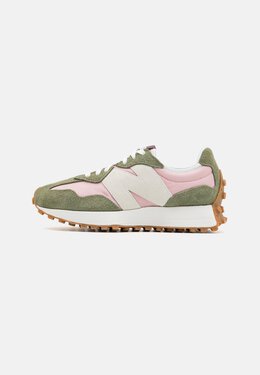 New Balance: Тёмные кроссовки 