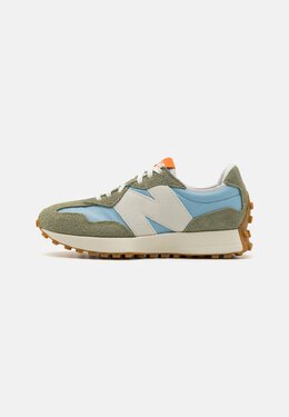 New Balance: Тёмные кроссовки 
