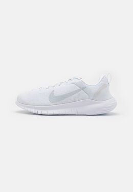 Nike: Белые кроссовки  Pure Platinum