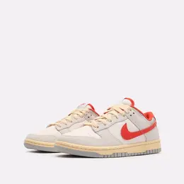 NIKE: Белые кроссовки  Dunk Low