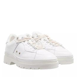 Filling Pieces: Белые кроссовки 