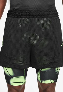 Nike: Спортивные шорты 
