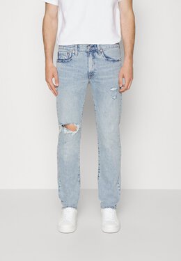 Levi's: Джинсы  502 Taper