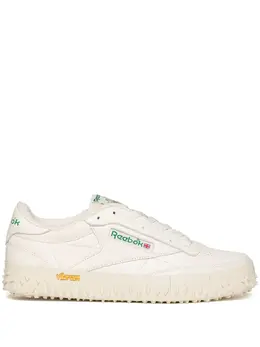 Reebok: Белые кроссовки  Club C
