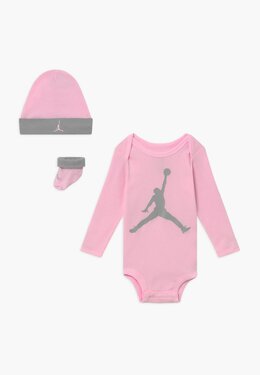 Jordan: Шапка  Jumpman