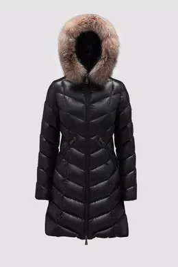 Moncler: Чёрный пуховик 