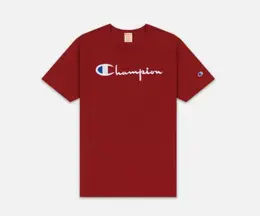 Champion: Красная футболка