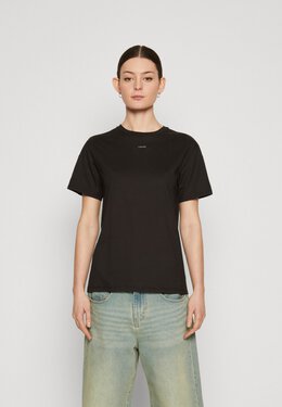 Calvin Klein: Чёрная футболка 
