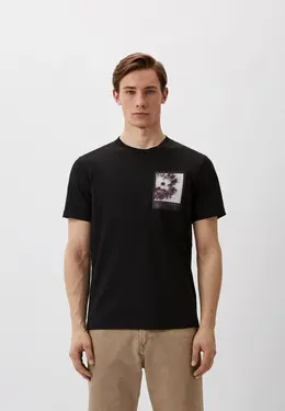 Calvin Klein: Чёрная футболка 