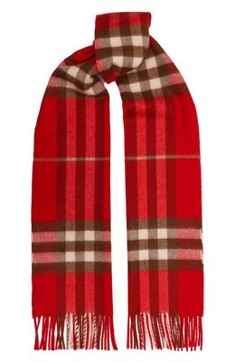 Burberry: Яркий шарф 