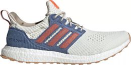 Adidas: Оранжевые кроссовки  UltraBoost