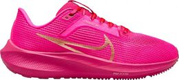Nike: Розовые кроссовки 